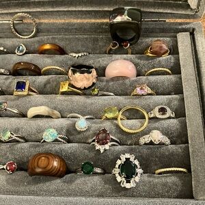 Lot of 36 ladies assorted rings, assorted sizes with ring holder